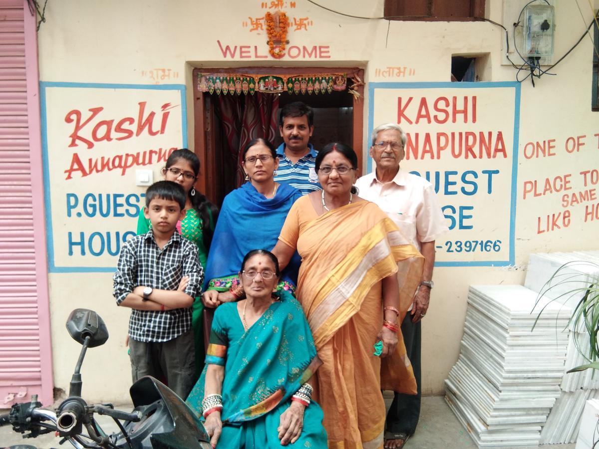 Kashi Annapurna Guest House Benares Buitenkant foto